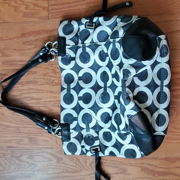 Purse - Picture 1 of 5